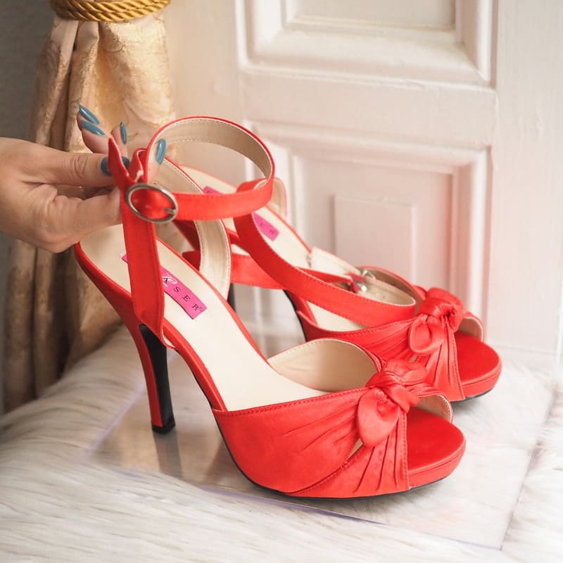 Sandalias Flor Pleaser